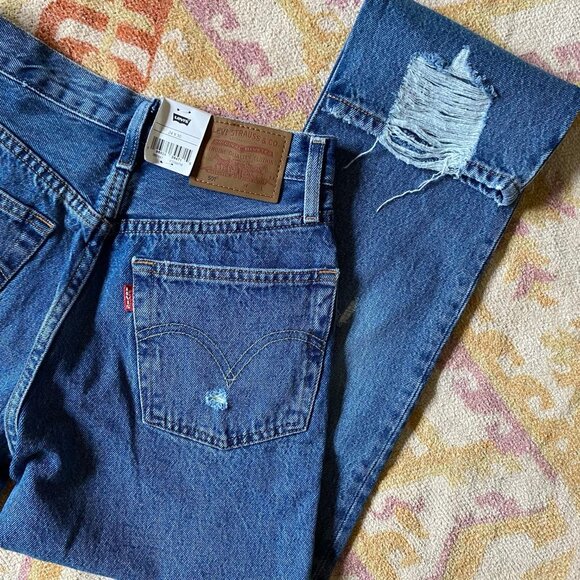LEVI'S : 501 Original Fit Women's Jeans (Size: 24x30) NWT - Picture 7 of 12